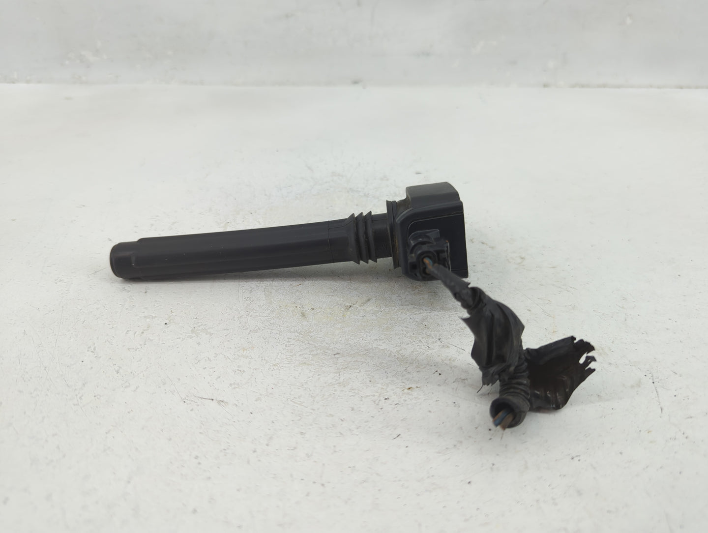2014-2022 Jeep Cherokee Ignition Coil Igniter Pack - Oemusedautoparts1.com