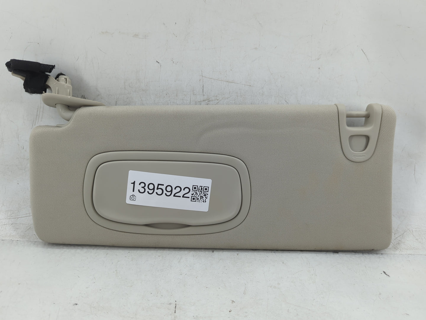 2014-2018 Jeep Cherokee Sun Visor Shade Replacement Driver Left Mirror Fits Fits 2014 2015 2016 2017 2018 OEM Used Auto Part