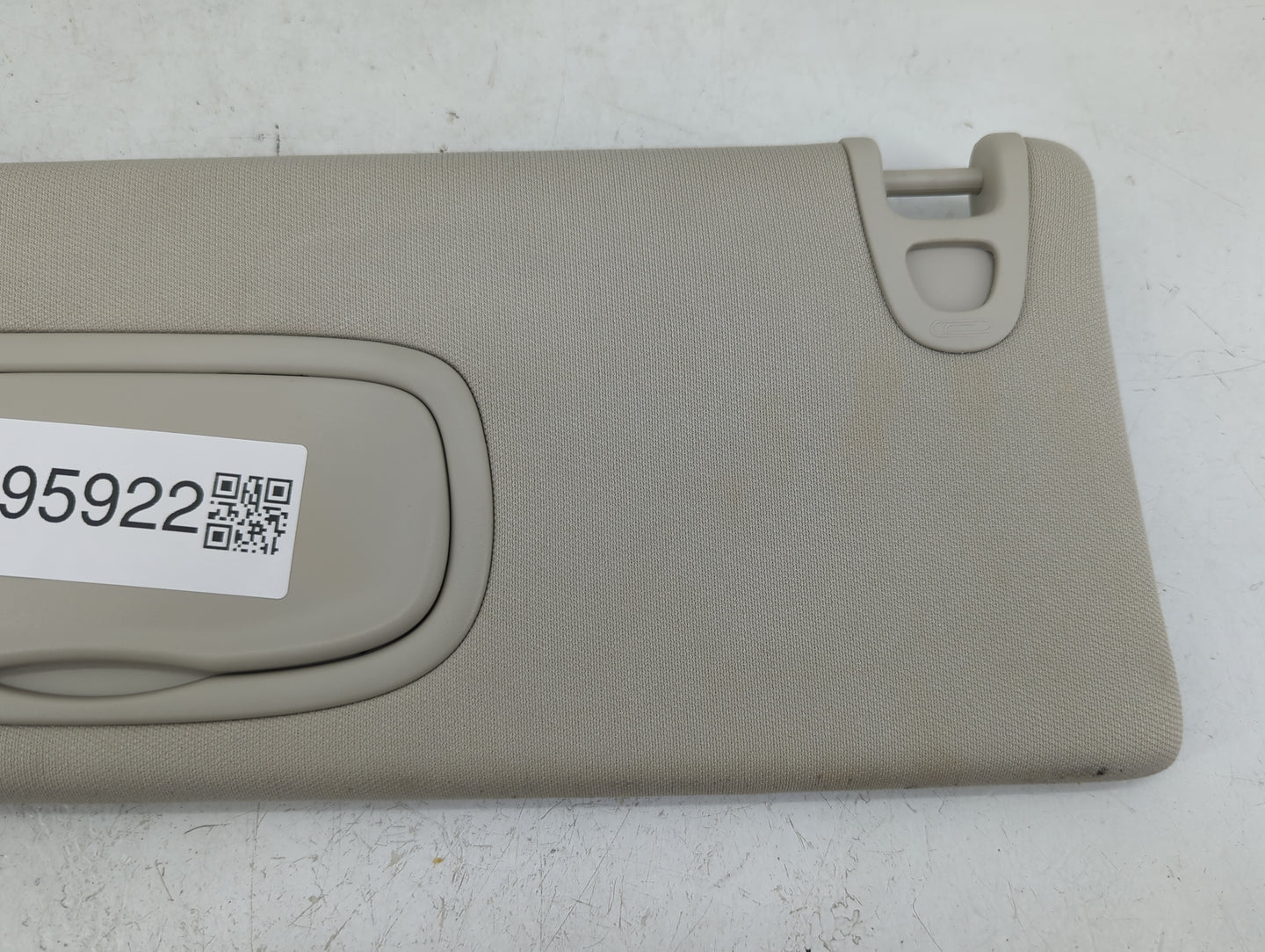2014-2018 Jeep Cherokee Sun Visor Shade Replacement Driver Left Mirror Fits Fits 2014 2015 2016 2017 2018 OEM Used Auto Part