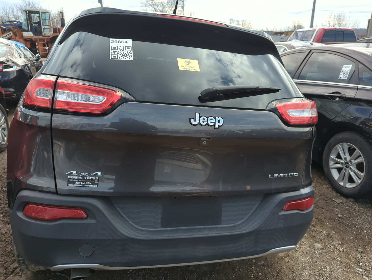 2014-2018 Jeep Cherokee Trunk/decklid/hatch/tailgate Oem - Oemusedautoparts1.com