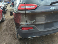 2014-2018 Jeep Cherokee Rear Bumper Assembly Oem - Oemusedautoparts1.com