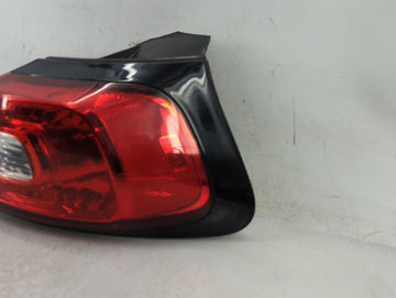 2014-2018 Jeep Cherokee Tail Light Assembly Passenger Right OEM P/N:68102906AE Fits Fits 2014 2015 2016 2017 2018 OEM Used Auto Parts