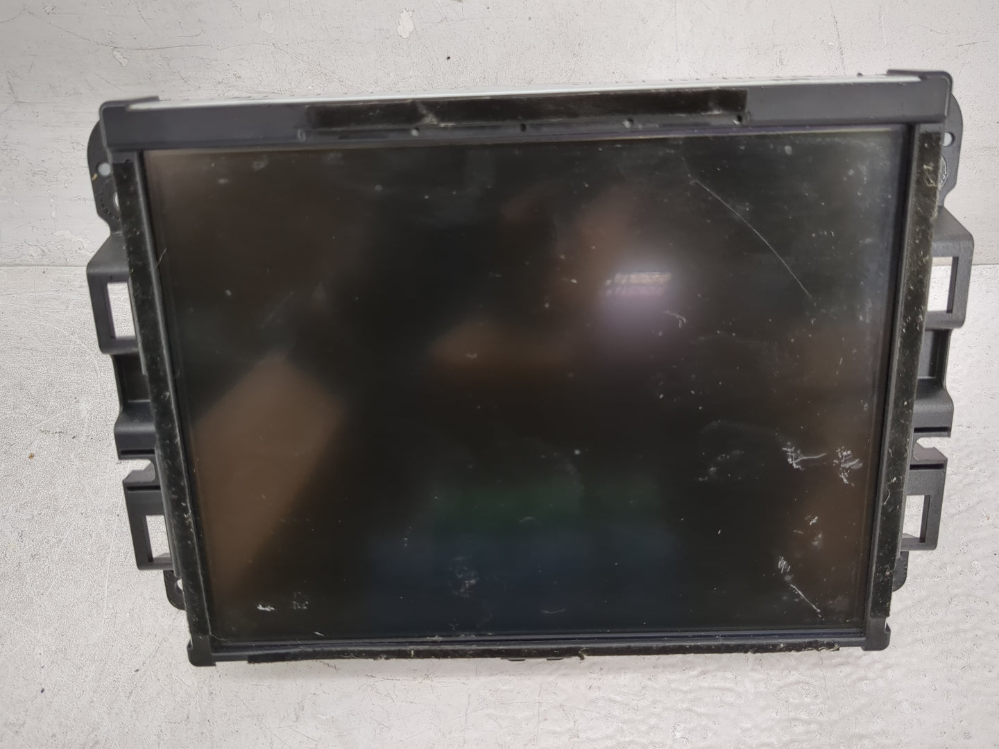 2014 Jeep Cherokee Radio AM FM Cd Player Receiver Replacement P/N:68238619AE Fits OEM Used Auto Parts - Oemusedautoparts1.co