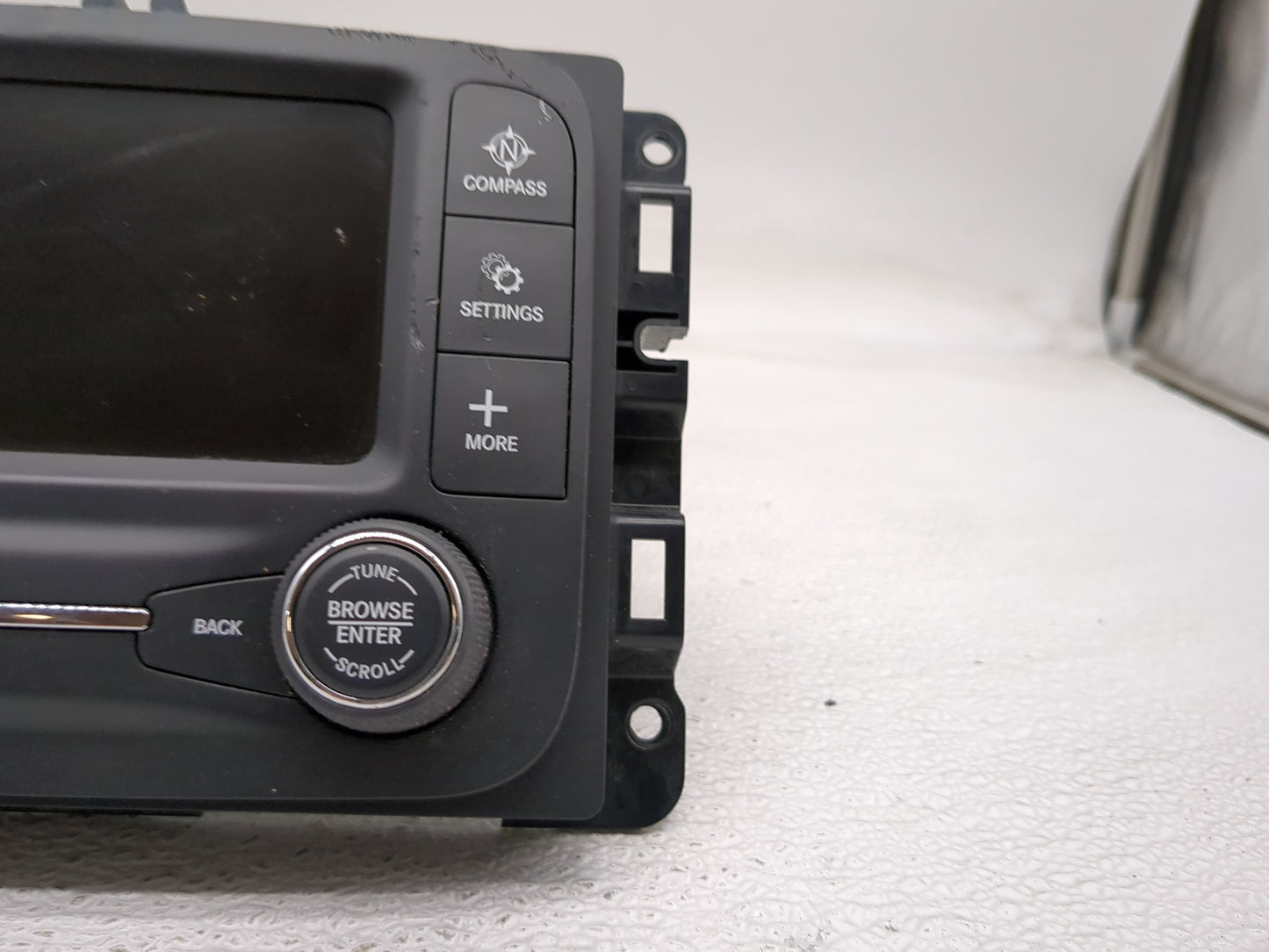 2014 Jeep Cherokee Radio AM FM Cd Player Receiver Replacement P/N:P05091548AC Fits OEM Used Auto Parts - Oemusedautoparts1.c