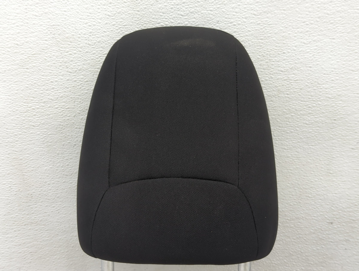 2014-2014 Jeep Cherokee Headrest Head Rest Front Driver Seat Black - Oemusedautoparts1.com