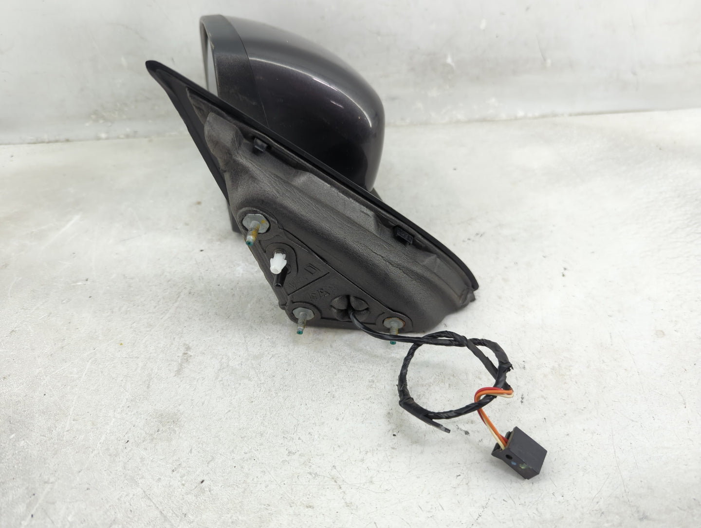 2014-2021 Jeep Cherokee Driver Side View Mirror - Left Door Mirror OEM Used - Oemusedautoparts1.com