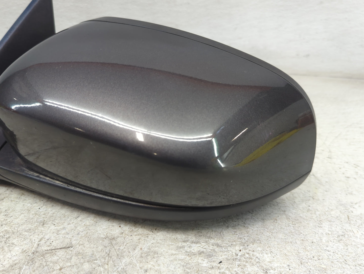 2014-2021 Jeep Cherokee Driver Left Side View Manual Door Mirror - Oemusedautoparts1.com