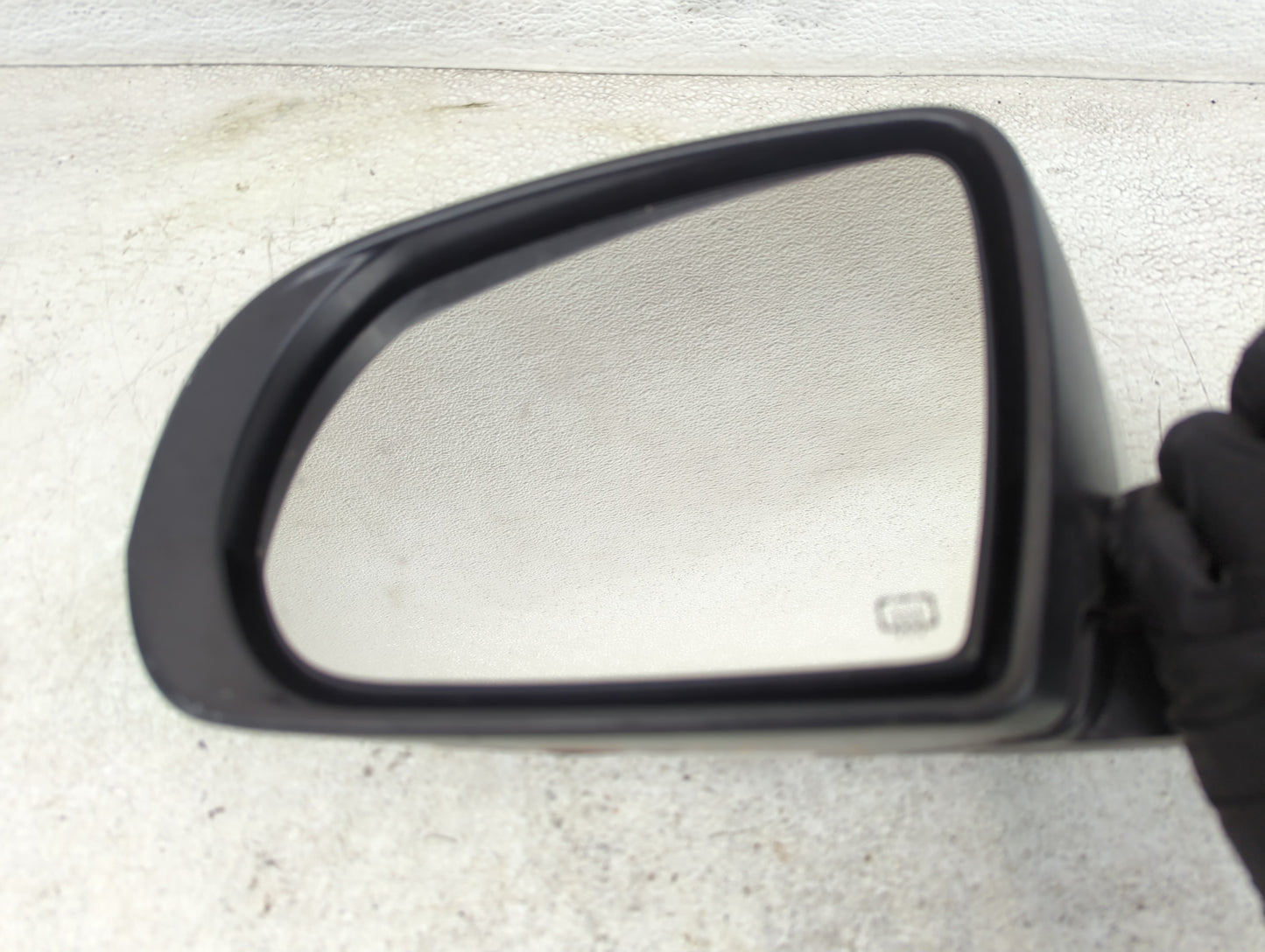 2014-2021 Jeep Cherokee Driver Side View Mirror - Left Door Mirror OEM Used - Oemusedautoparts1.com