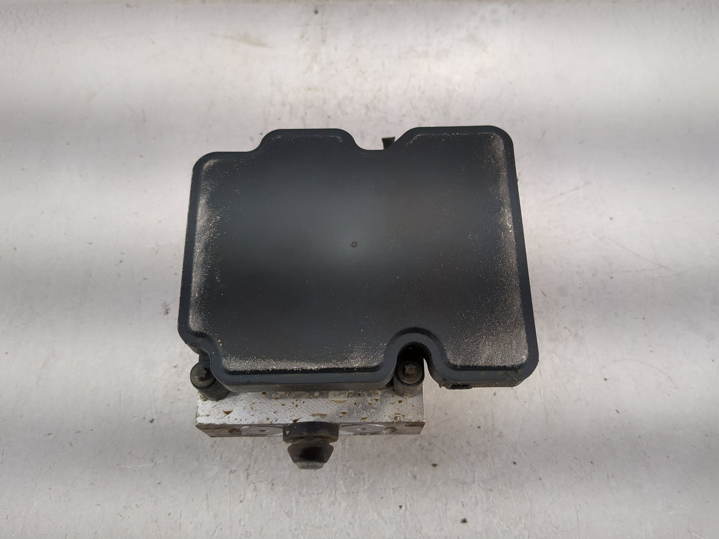 2014 Jeep Cherokee ABS Pump Control Module Replacement P/N:04779899AI 269602, 140321/1/2028 Fits OEM Used Auto Parts - Oemus