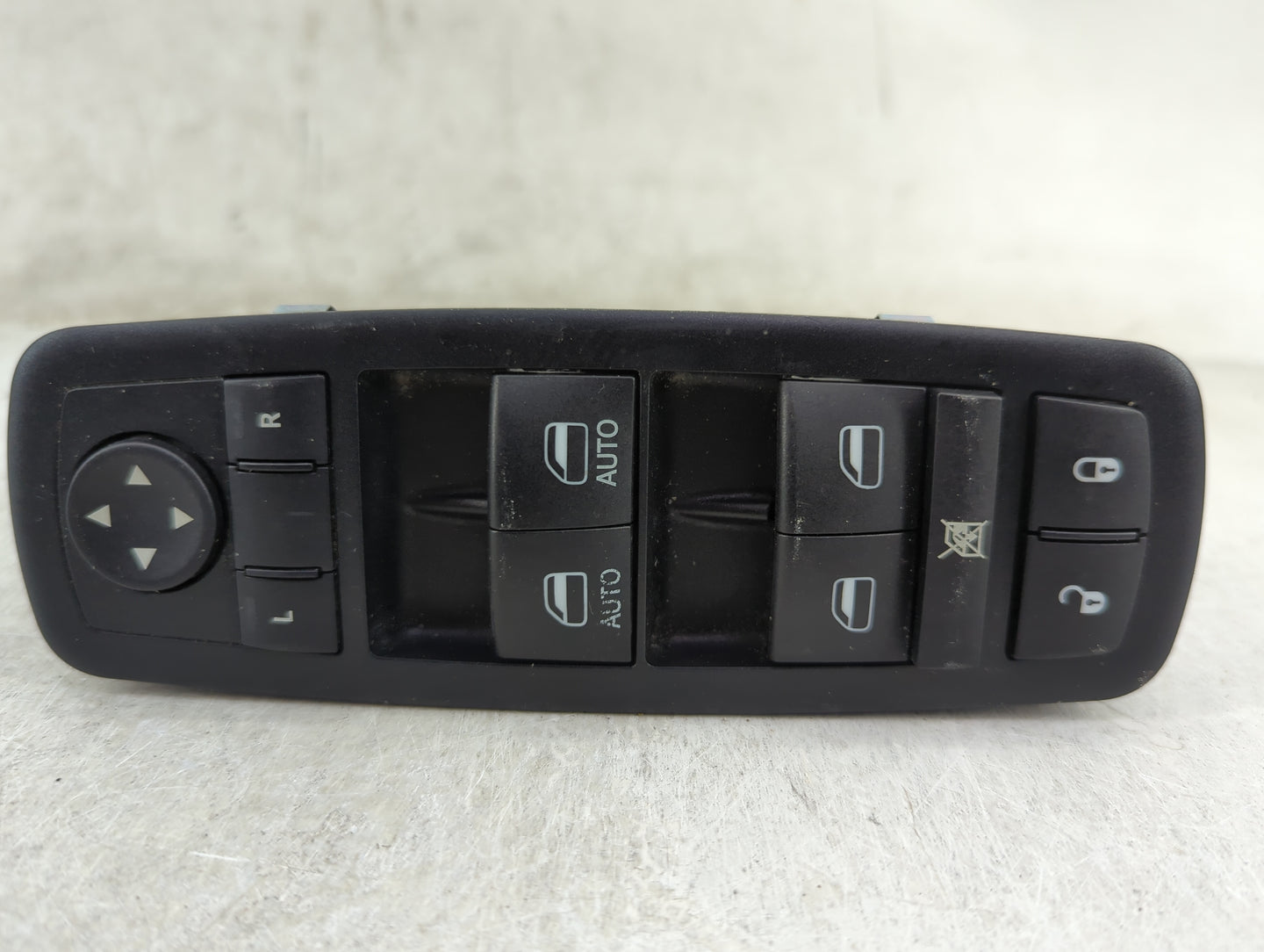2014 Jeep Cherokee Master Power Window Switch Replacement Driver Side Left P/N:68141894AA Fits OEM Used Auto Parts - Oemused