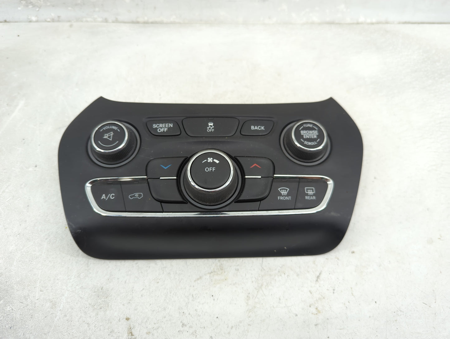 2014 Jeep Cherokee Climate Control Module Temperature AC/Heater Replacement P/N:05091432AG Fits OEM Used Auto Parts - Oemuse