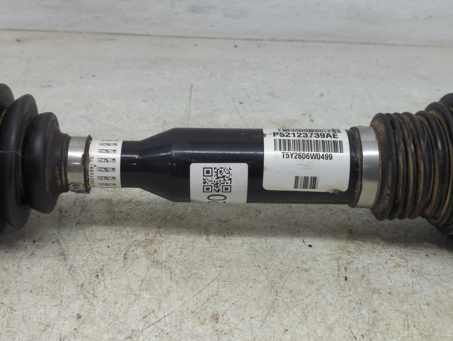 2014-2018 Jeep Cherokee Axle Shaft Front Driver Cv C/v - Oemusedautoparts1.com
