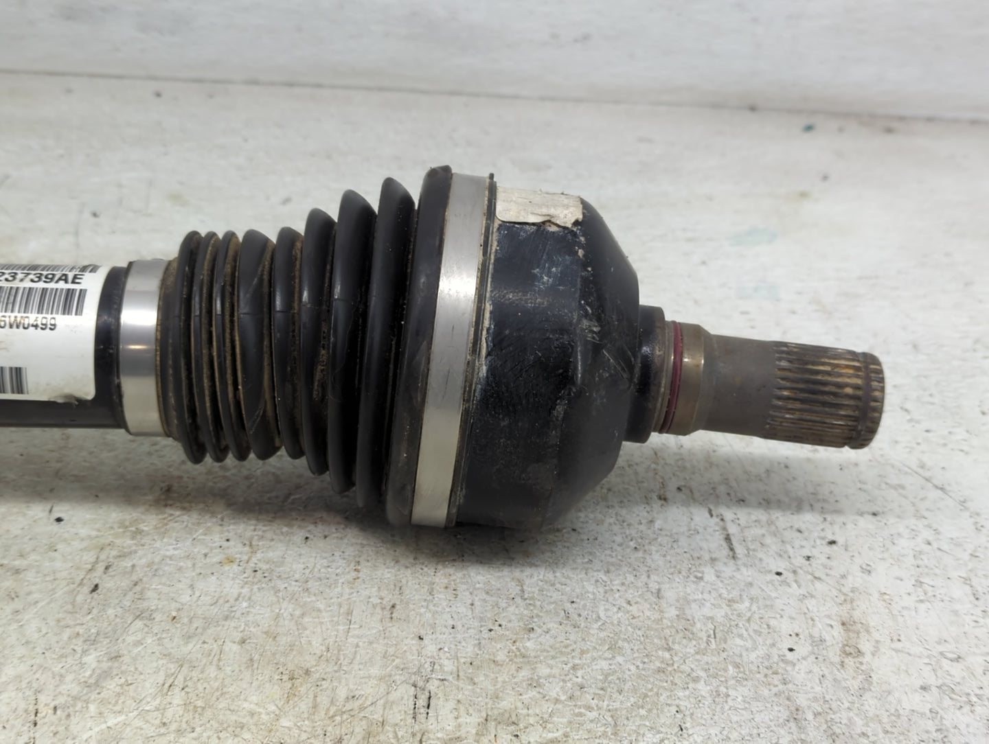 2014-2018 Jeep Cherokee Axle Shaft Front Driver Cv C/v - Oemusedautoparts1.com