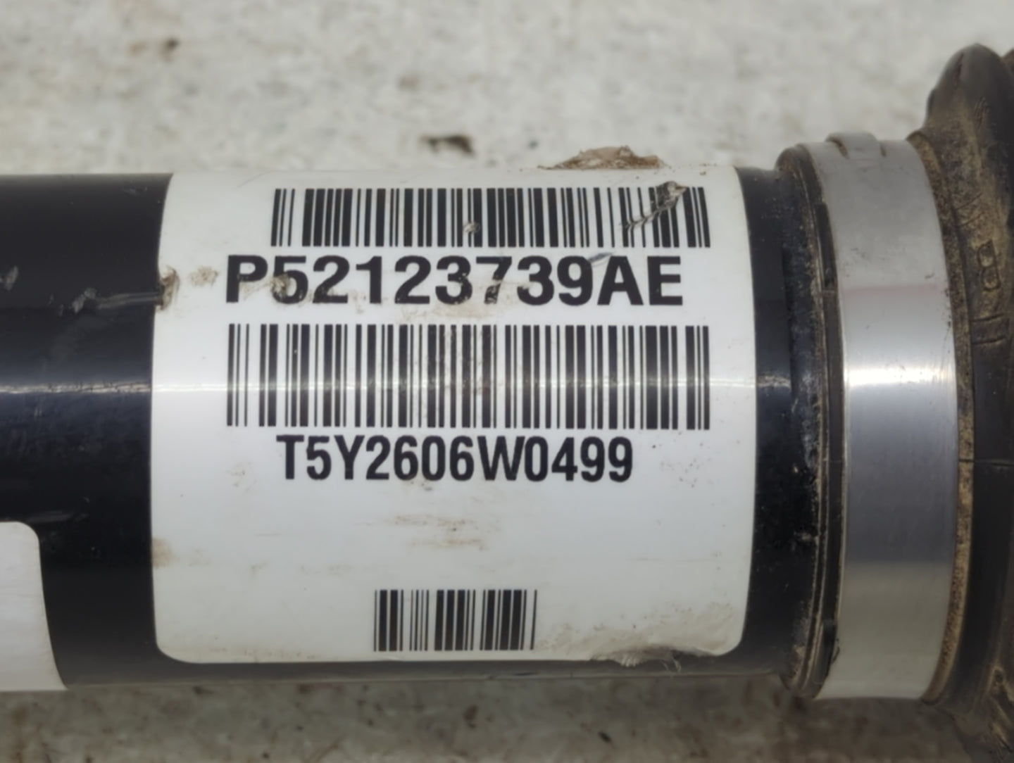 2014-2018 Jeep Cherokee Axle Shaft Front Driver Cv C/v - Oemusedautoparts1.com