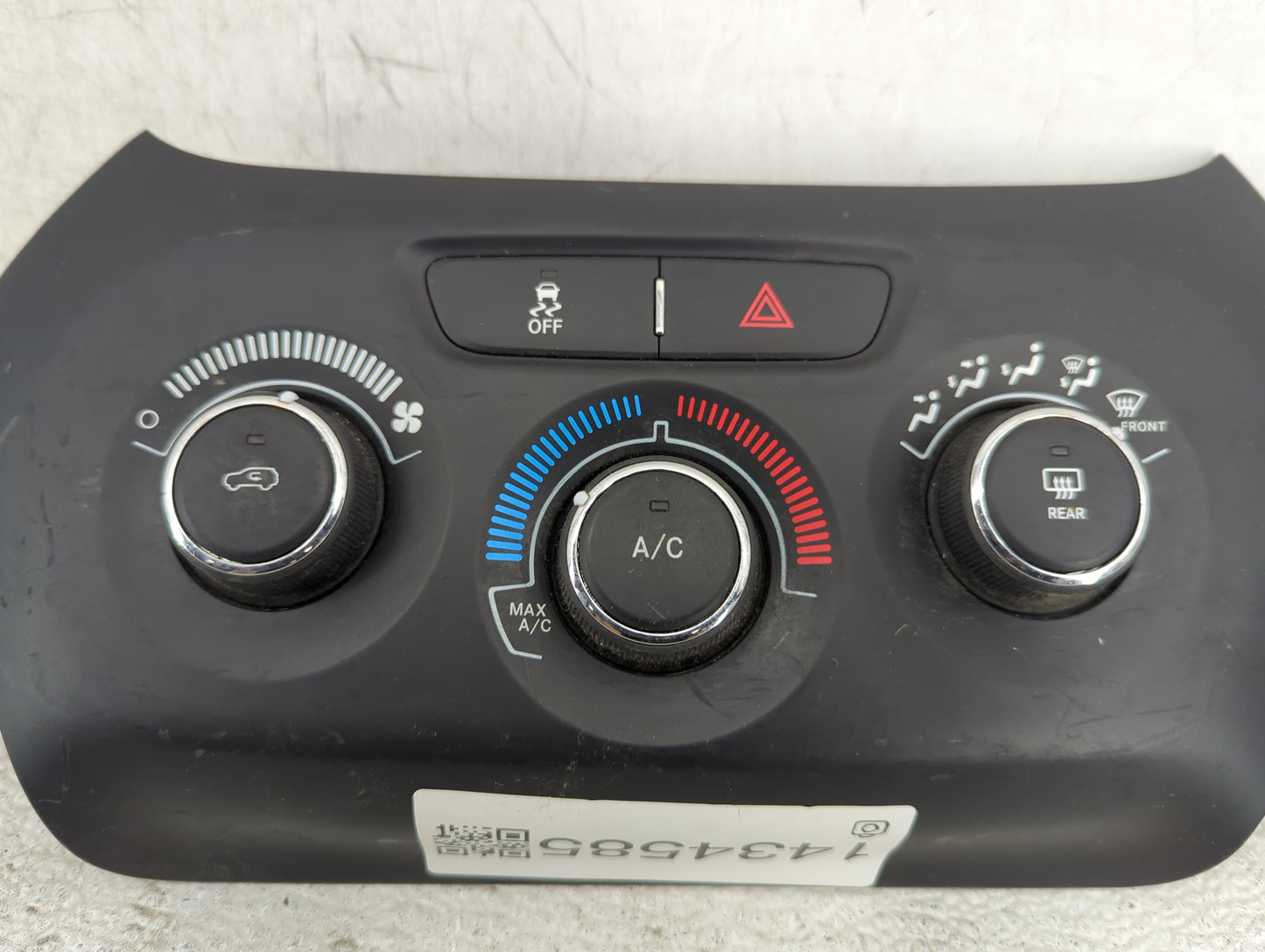 2014 Jeep Cherokee Climate Control Module Temperature AC/Heater Replacement P/N:P1UV93DX9AD Fits OEM Used Auto Parts - Oemus