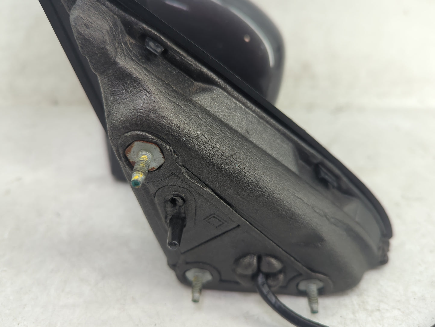 2014-2021 Jeep Cherokee Driver Side View Mirror - Left Door Mirror OEM Used - Oemusedautoparts1.com