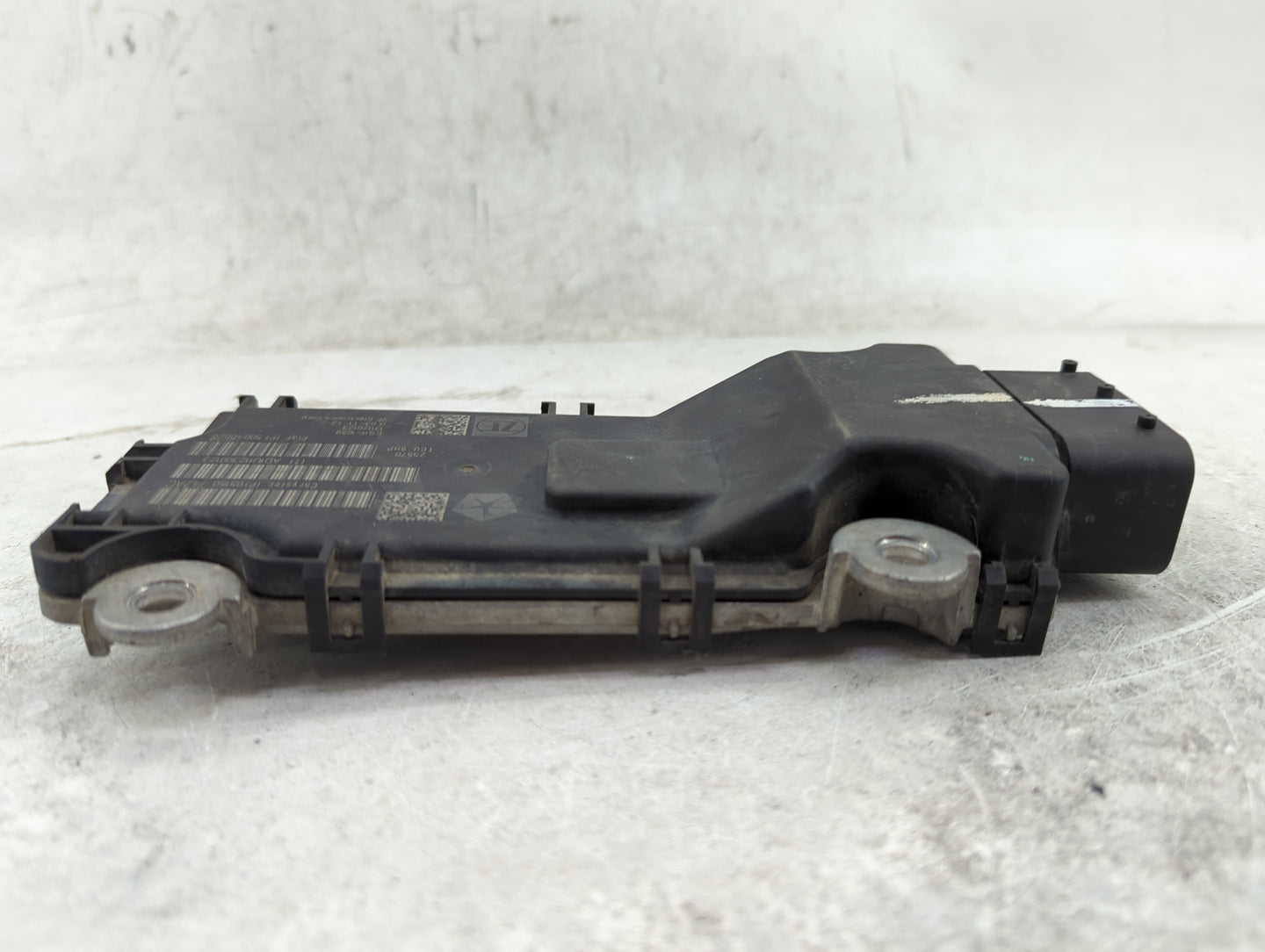 2014-2021 Jeep Cherokee Transmission Control Module Tcu Tcm - Oemusedautoparts1.com