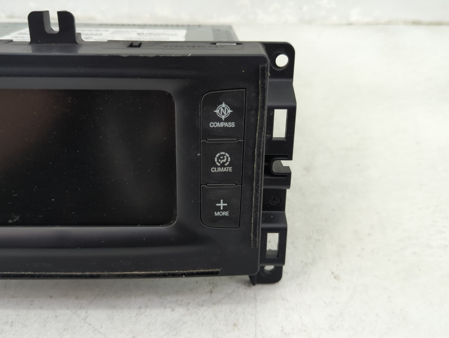 2014 Jeep Cherokee Radio AM FM Cd Player Receiver Replacement P/N:P05091376AC Fits OEM Used Auto Parts - Oemusedautoparts1.c