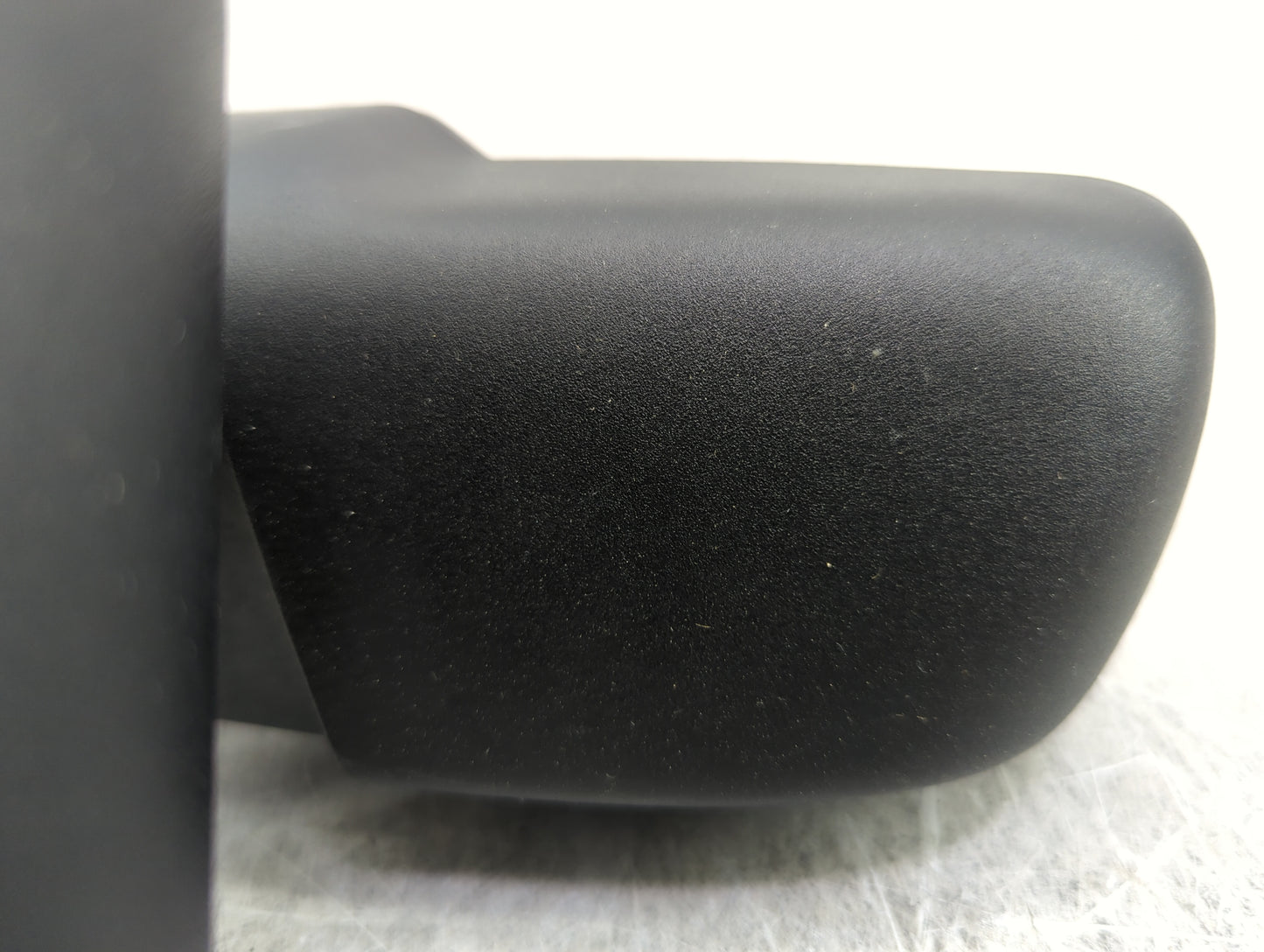 2014 Jeep Cherokee Interior Rear View Mirror Replacement OEM P/N:025005 Fits OEM Used Auto Parts - Oemusedautoparts1.com
