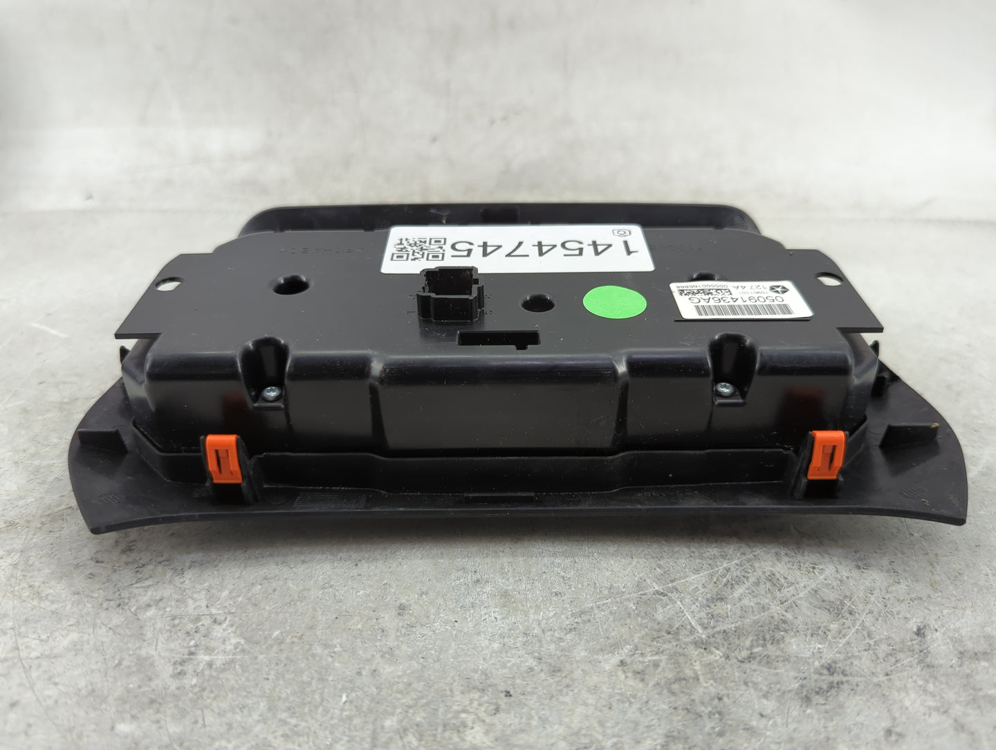 2014 Jeep Cherokee Climate Control Module Temperature AC/Heater Replacement P/N:05091436AG Fits OEM Used Auto Parts - Oemuse