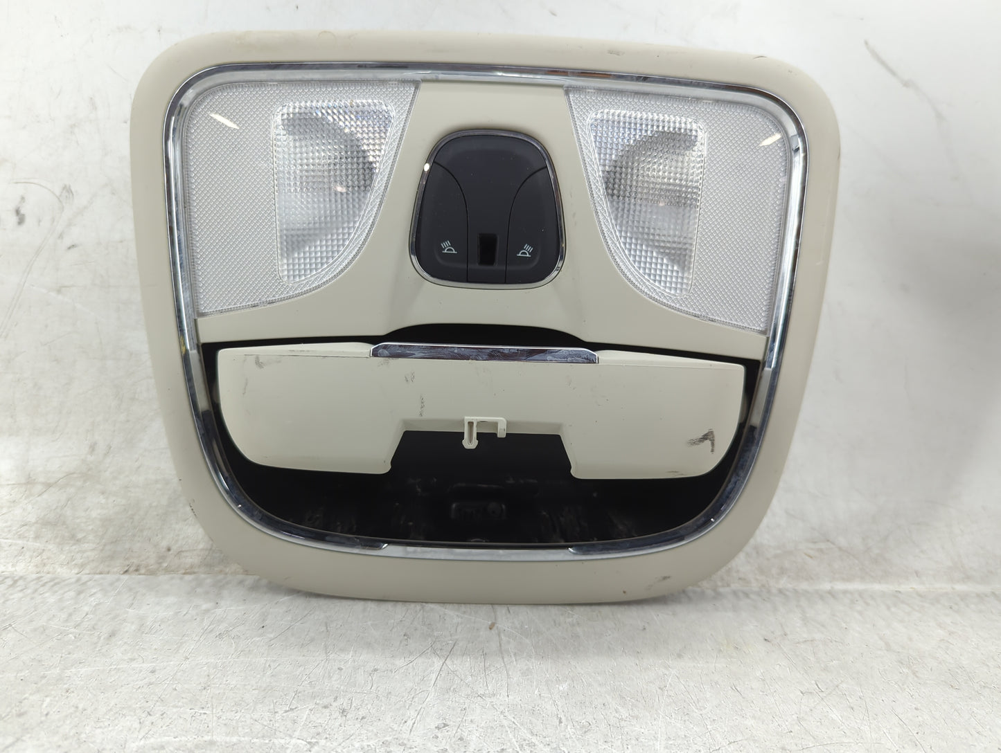 2014 Jeep Cherokee Overhead Roof Console - Oemusedautoparts1.com