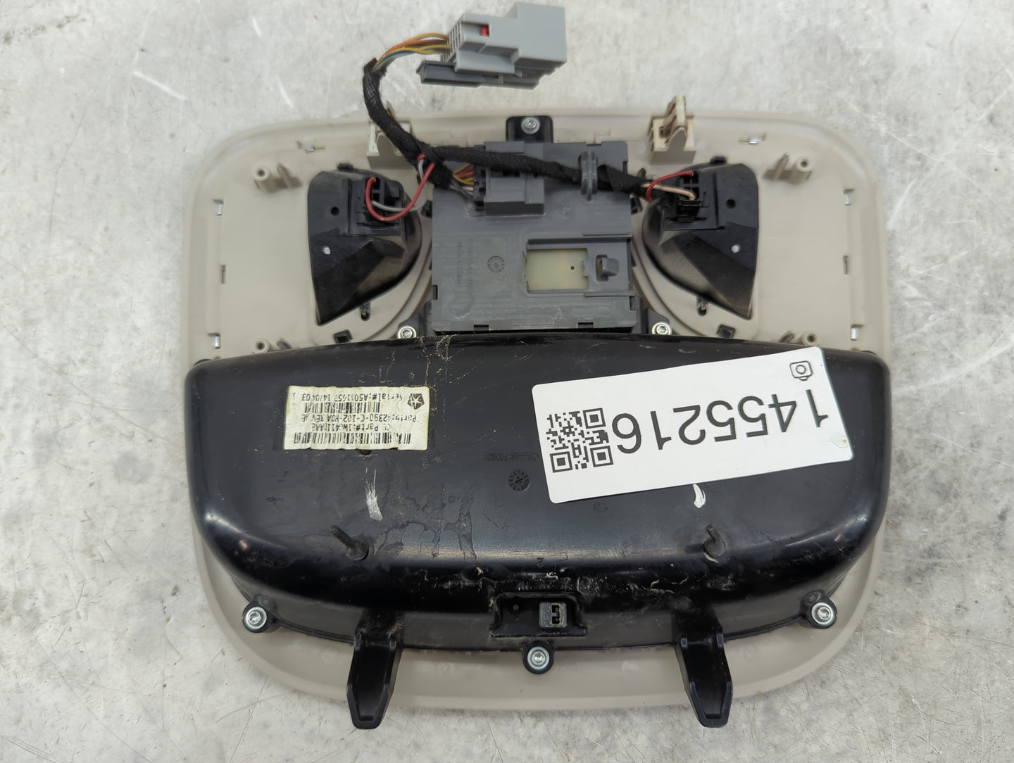 2014 Jeep Cherokee Overhead Roof Console - Oemusedautoparts1.com