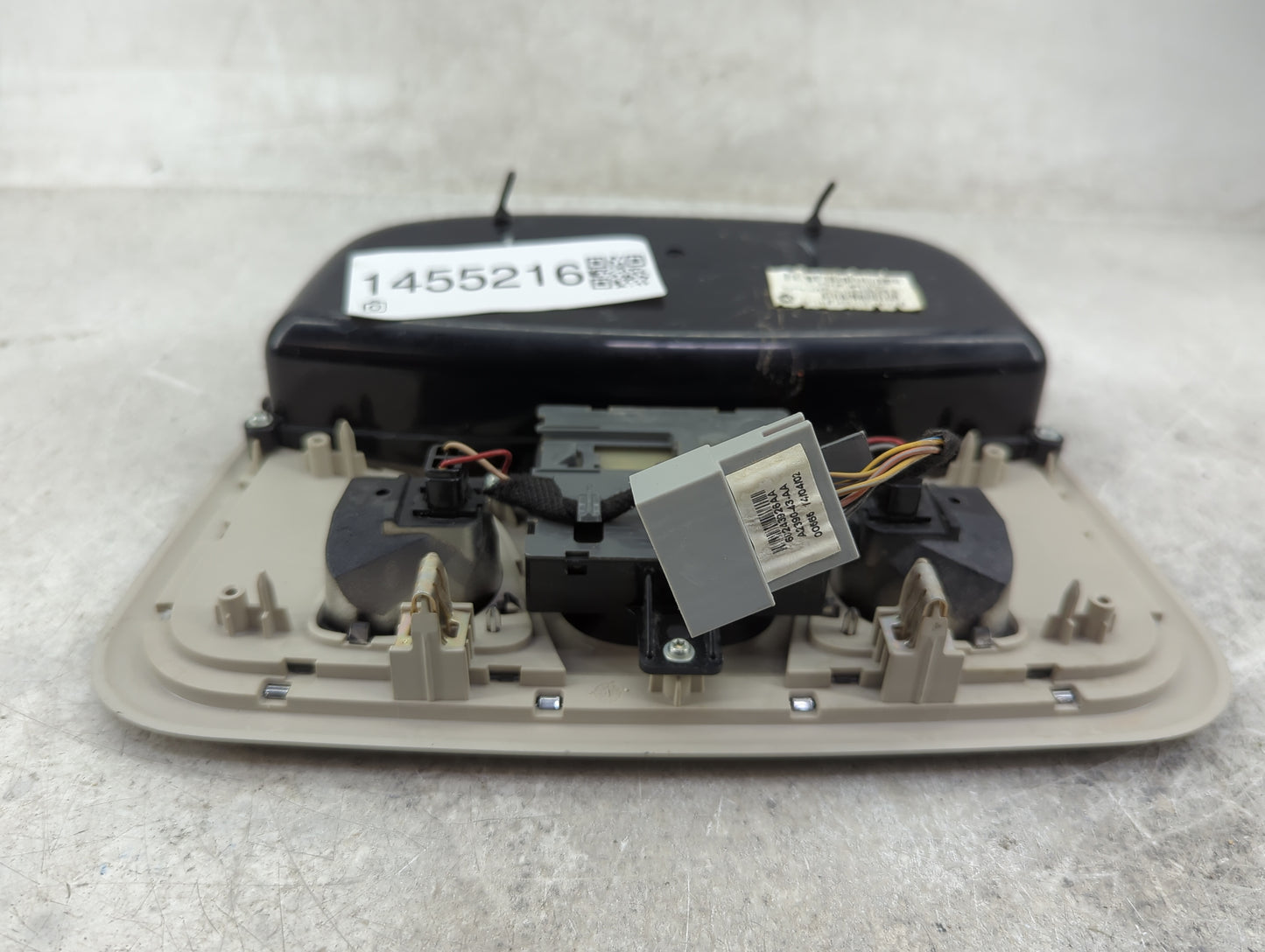 2014 Jeep Cherokee Overhead Roof Console - Oemusedautoparts1.com