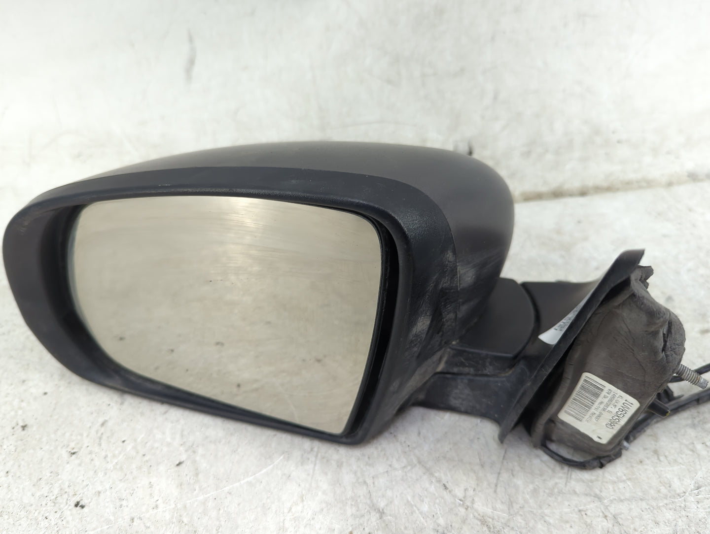 2014-2021 Jeep Cherokee Driver Side View Mirror - Left Door Mirror OEM Used - Oemusedautoparts1.com