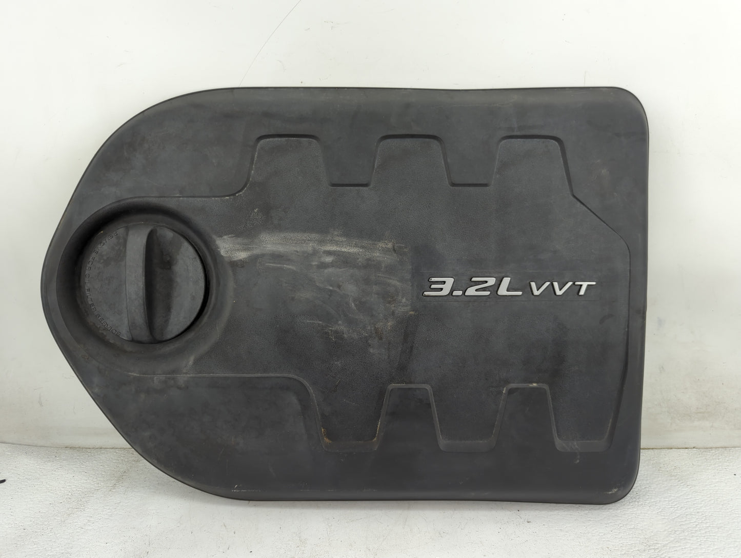 2014 Jeep Cherokee Engine Cover - Oemusedautoparts1.com