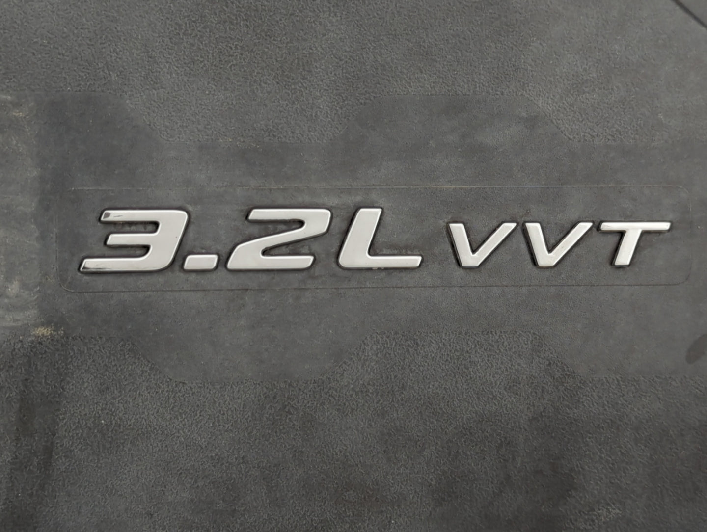 2014 Jeep Cherokee Engine Cover - Oemusedautoparts1.com