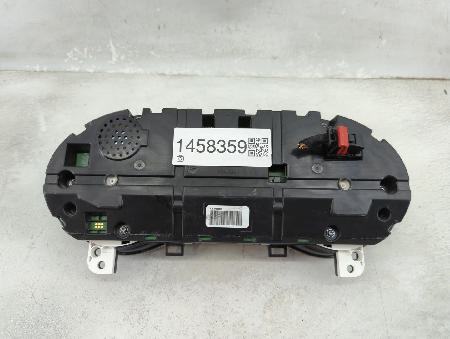 2014 Jeep Cherokee Instrument Cluster Speedometer Gauges P/N:A2C87536805 Miles: Fits OEM Used Auto Parts - Oemusedautoparts1