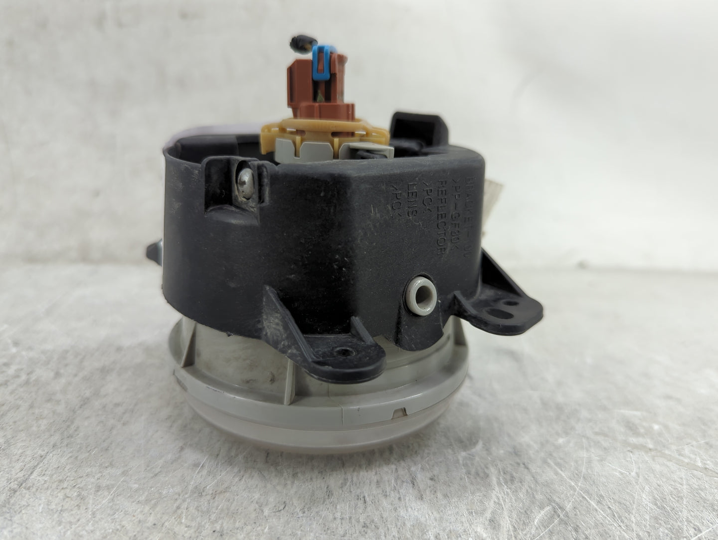 2014-2018 Jeep Cherokee Driver Left Oem Fog Light Lamp Black - Oemusedautoparts1.com