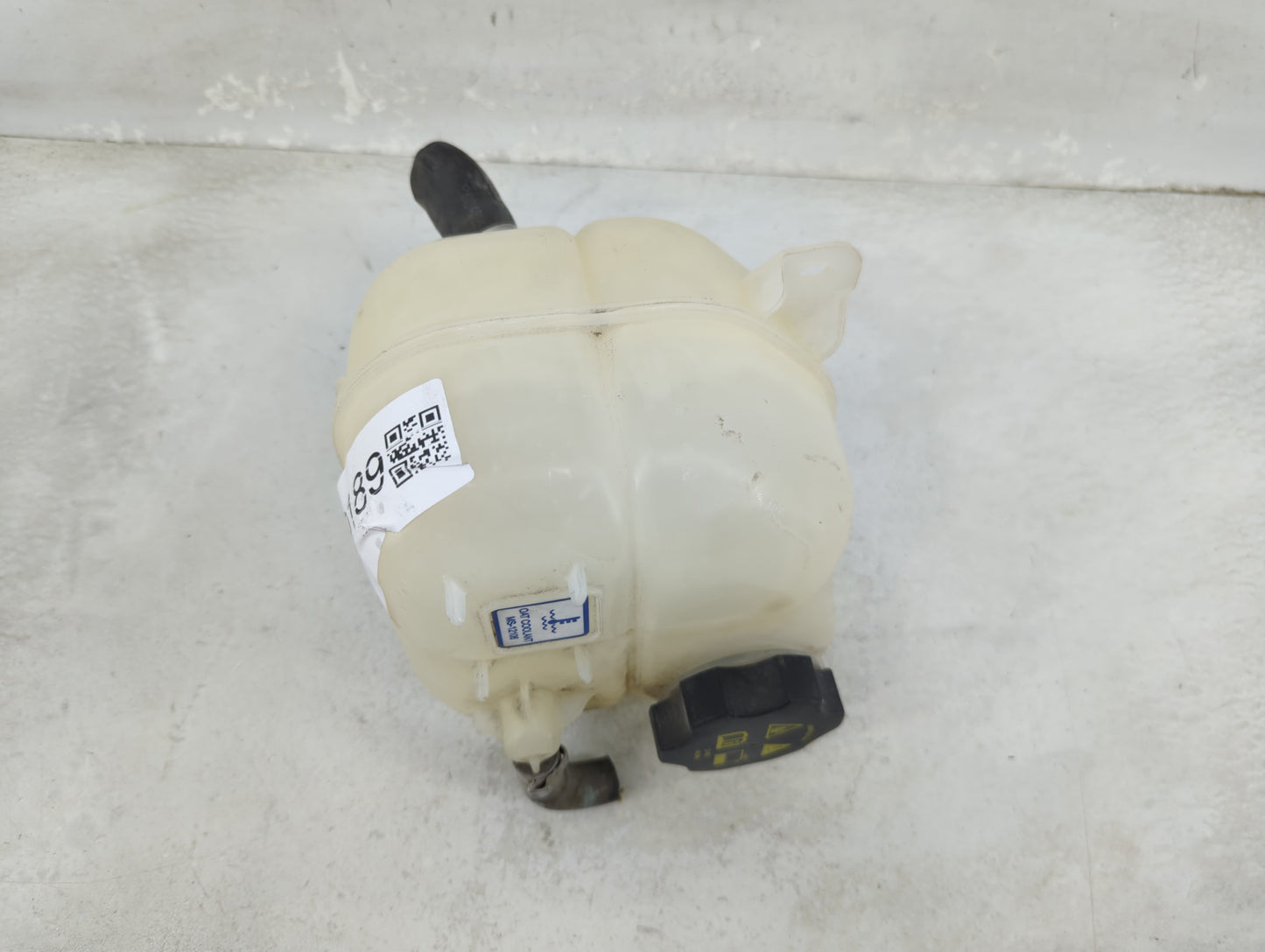 2014-2018 Jeep Cherokee Radiator Coolant Overflow Expansion Tank Bottle 1459189 - Oemusedautoparts1.com
