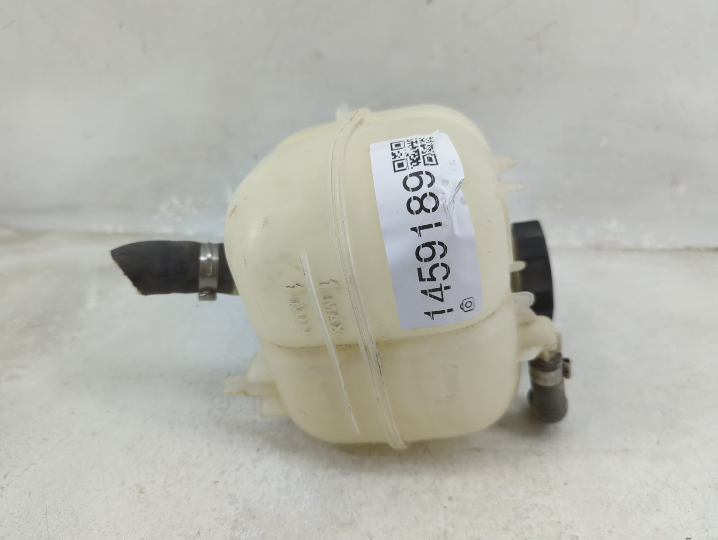 2014-2018 Jeep Cherokee Radiator Coolant Overflow Expansion Tank Bottle 1459189 - Oemusedautoparts1.com
