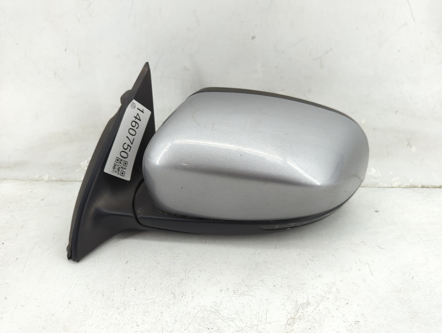 2014-2021 Jeep Cherokee Driver Side View Mirror - Left Door Mirror OEM Used - Oemusedautoparts1.com