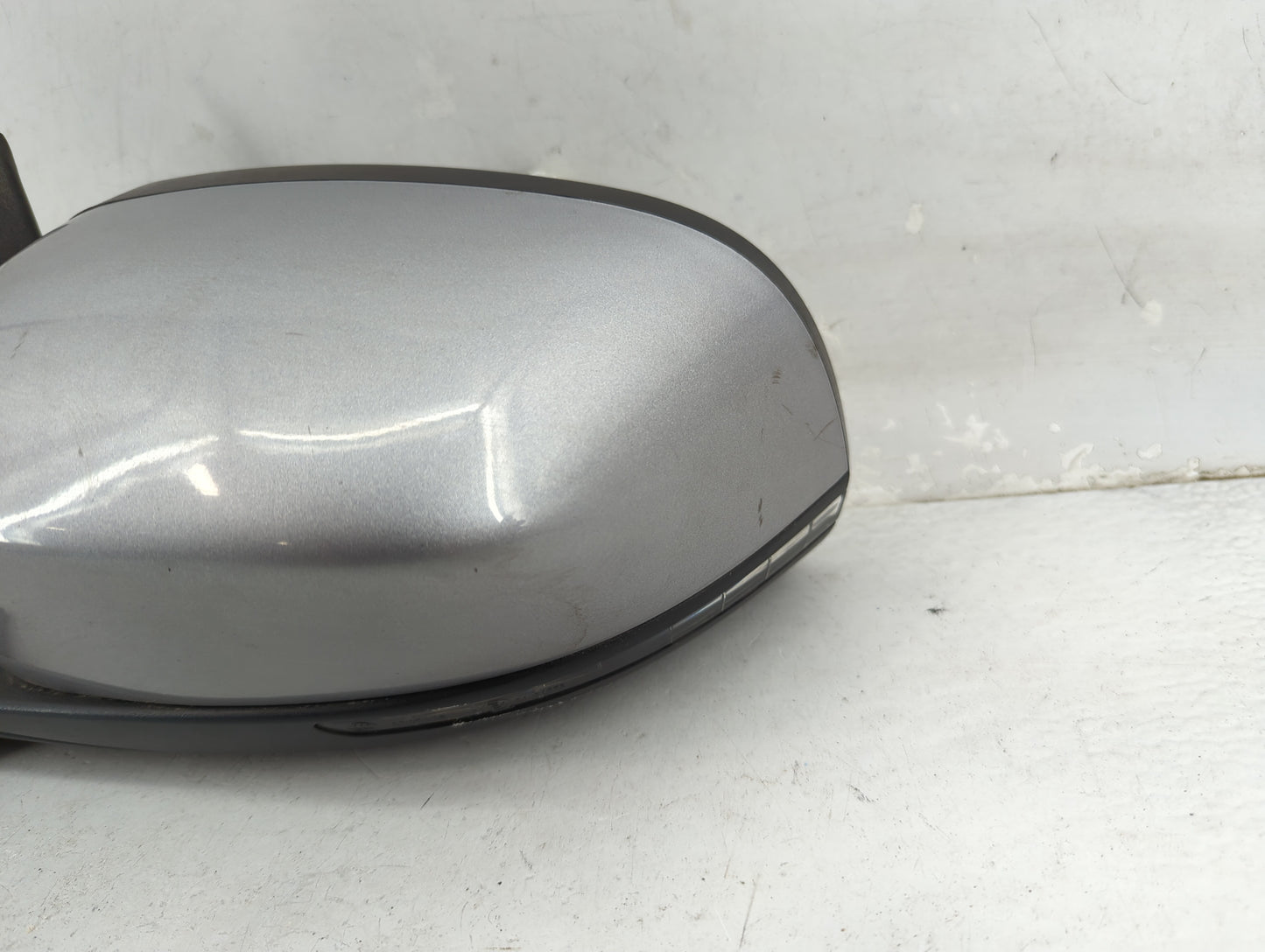 2014-2021 Jeep Cherokee Driver Side View Mirror - Left Door Mirror OEM Used - Oemusedautoparts1.com