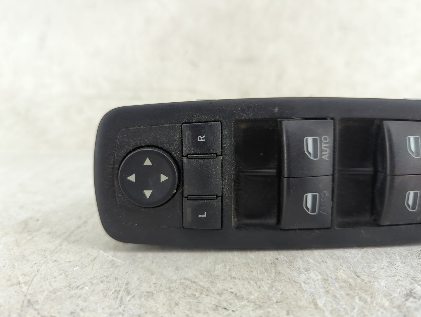 2014 Jeep Cherokee Master Power Window Switch Replacement Driver Side Left P/N:68141894AA Fits OEM Used Auto Parts - Oemused