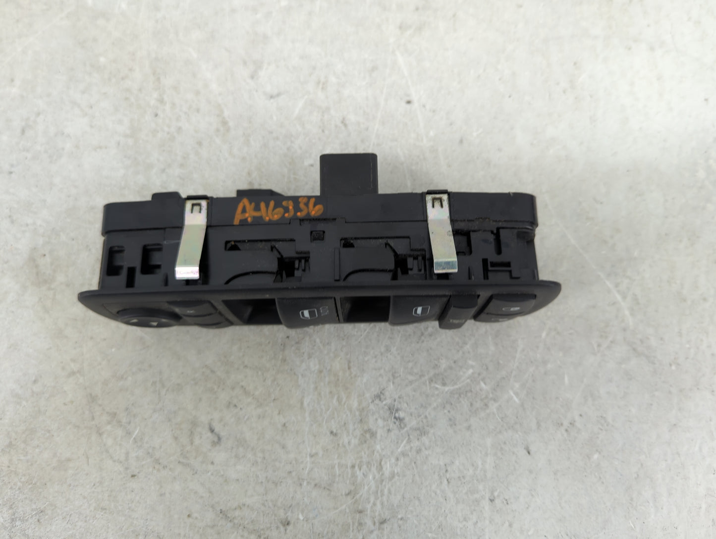 2014 Jeep Cherokee Master Power Window Switch Replacement Driver Side Left P/N:68141894AA Fits OEM Used Auto Parts - Oemused
