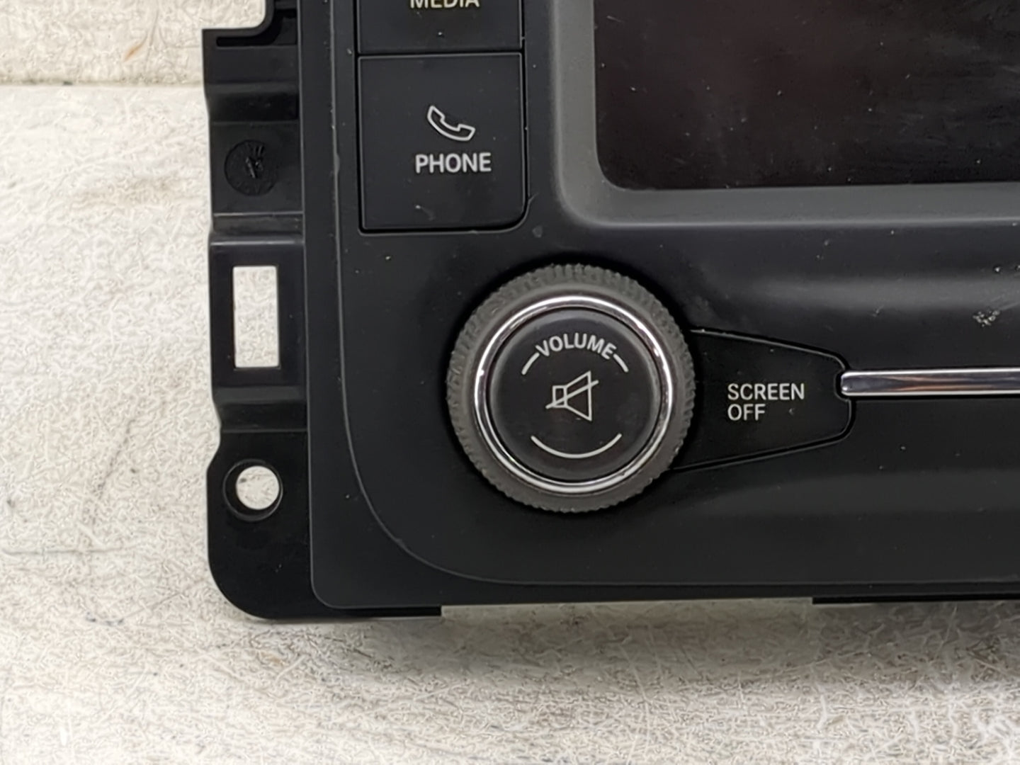 2014 Jeep Cherokee Radio AM FM Cd Player Receiver Replacement P/N:P05091551AD Fits OEM Used Auto Parts - Oemusedautoparts1.c