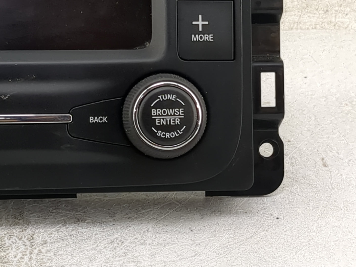2014 Jeep Cherokee Radio AM FM Cd Player Receiver Replacement P/N:P05091551AD Fits OEM Used Auto Parts - Oemusedautoparts1.c
