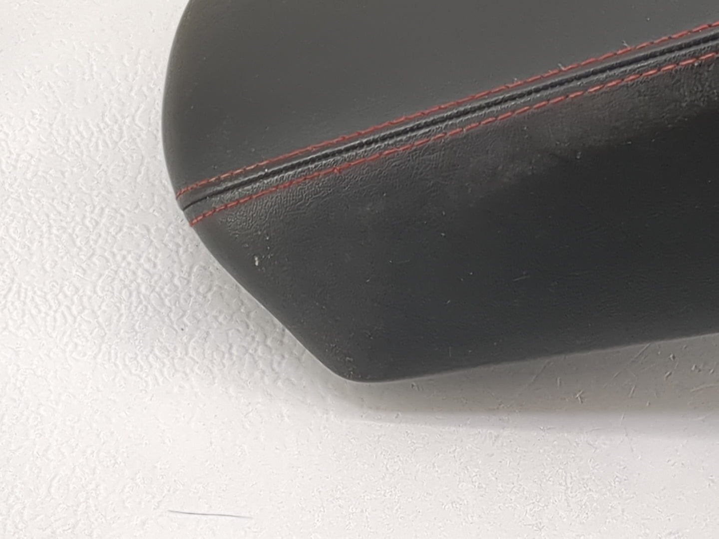 2014 Jeep Cherokee Center Console Armrest Cover Lid Fits OEM Used Auto Parts - Oemusedautoparts1.com