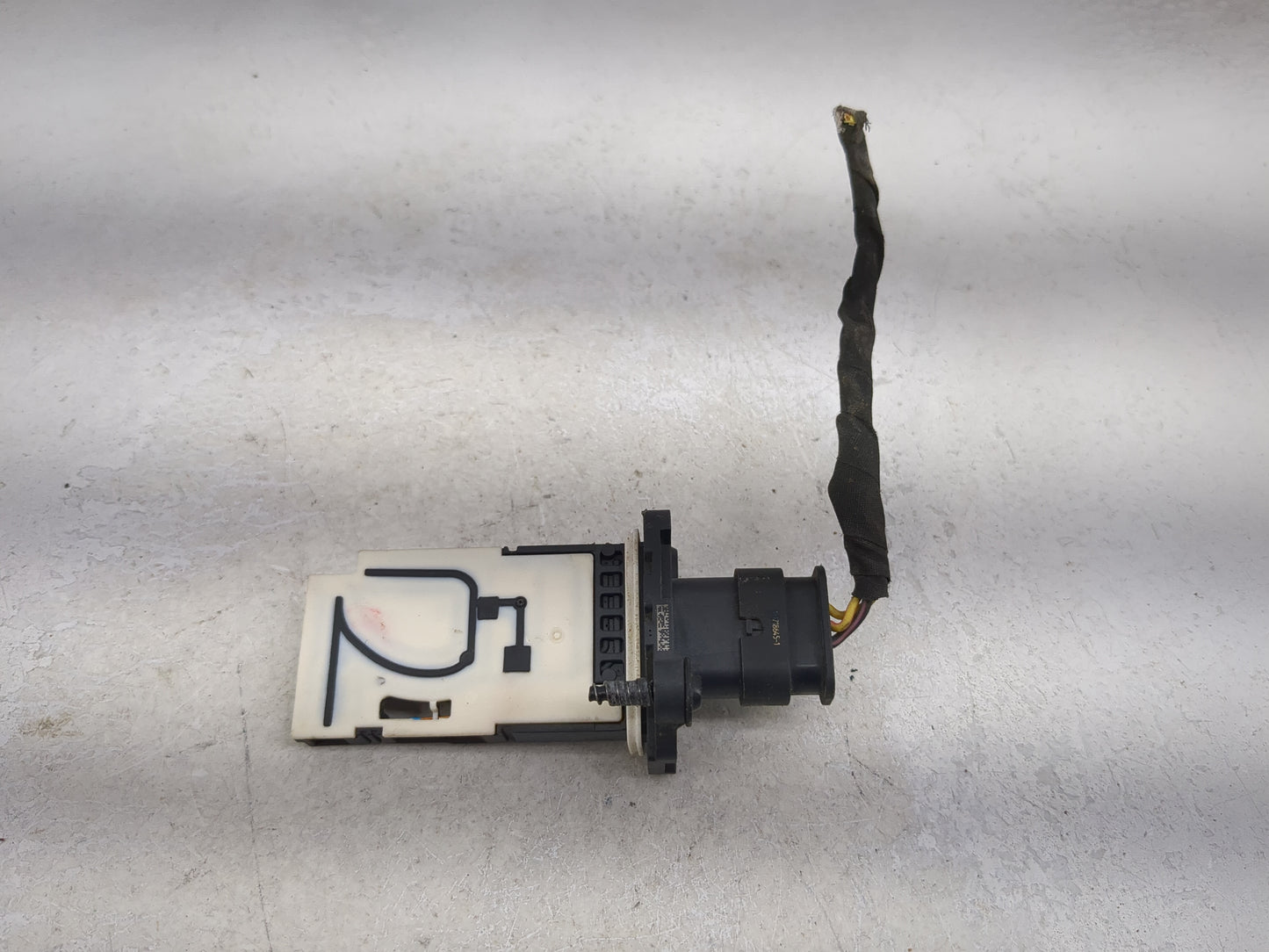 2014-2018 Jeep Cherokee Mass Air Flow Meter Maf 1486527 - Oemusedautoparts1.com