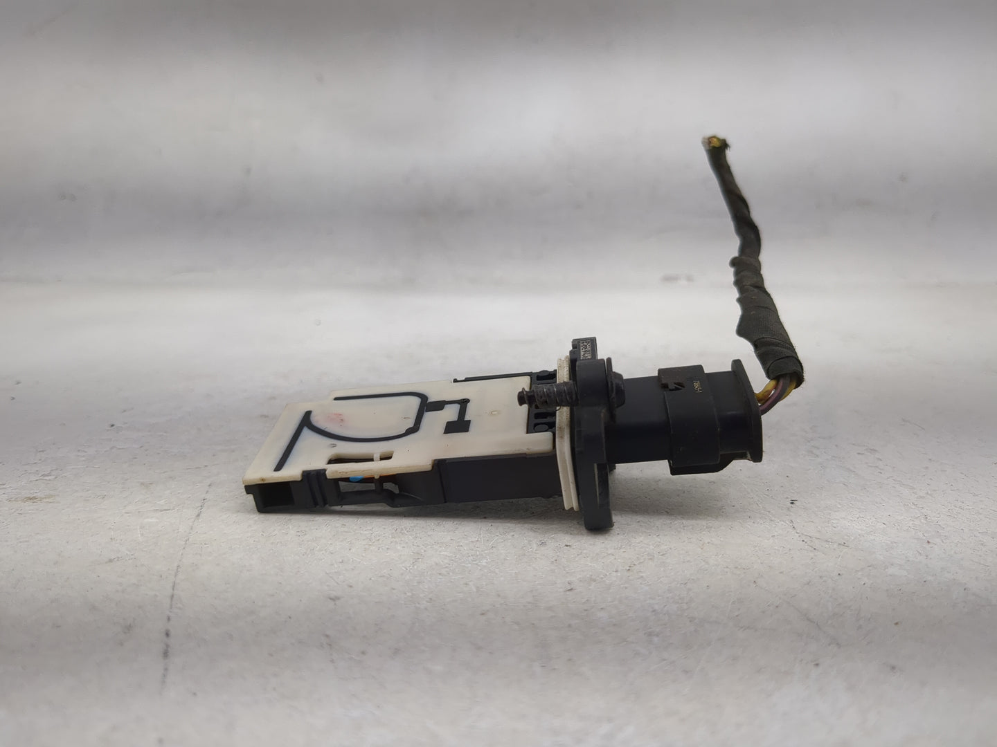 2014-2018 Jeep Cherokee Mass Air Flow Meter Maf 1486527 - Oemusedautoparts1.com
