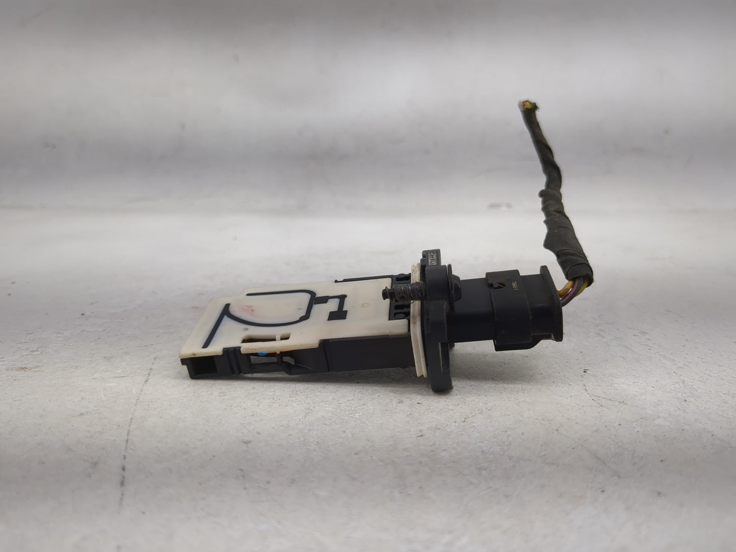 2014-2018 Jeep Cherokee Mass Air Flow Meter Maf 1486527 - Oemusedautoparts1.com