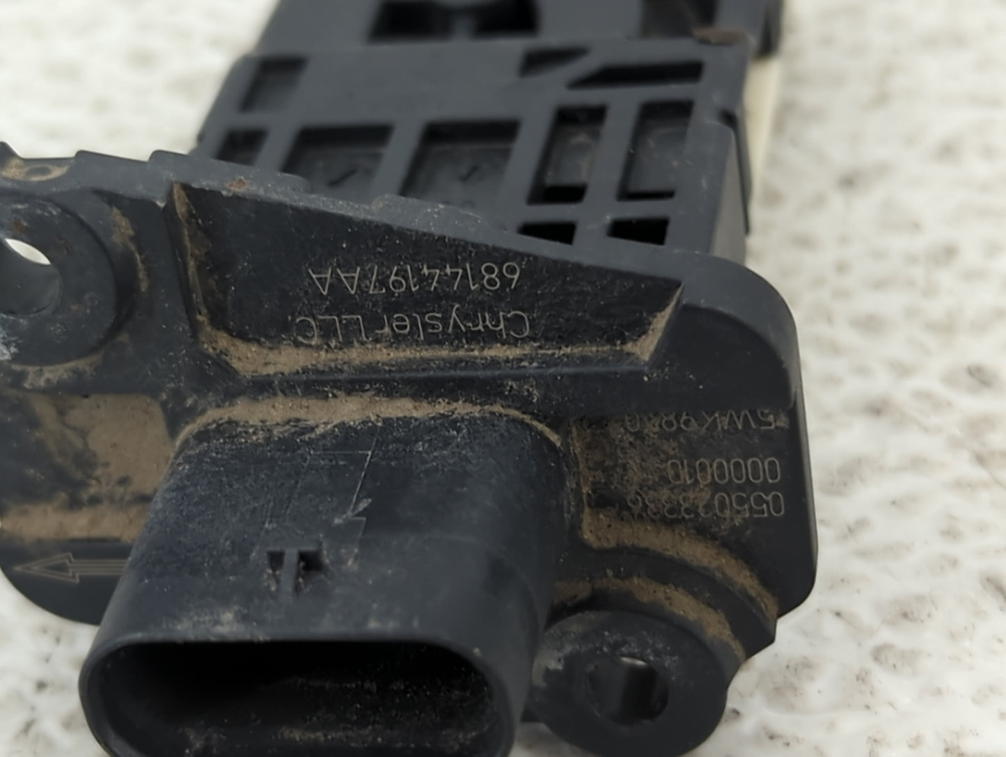 2014-2018 Jeep Cherokee Mass Air Flow Meter Maf 1487315 - Oemusedautoparts1.com