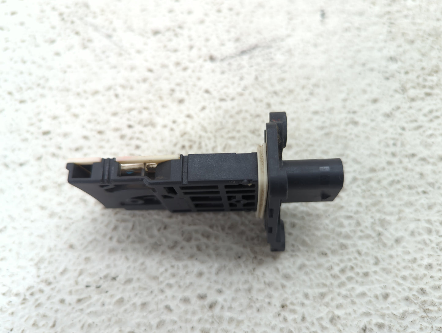 2014-2018 Jeep Cherokee Mass Air Flow Meter Maf 1487521 - Oemusedautoparts1.com