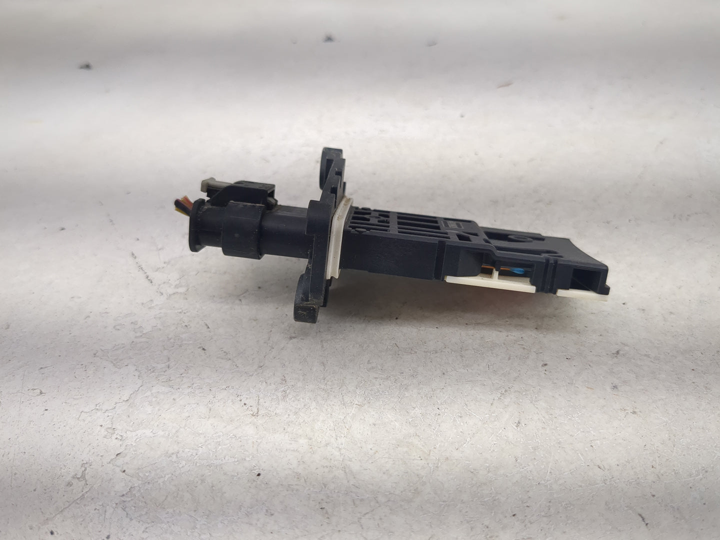 2014-2018 Jeep Cherokee Mass Air Flow Meter Maf 1488683 - Oemusedautoparts1.com
