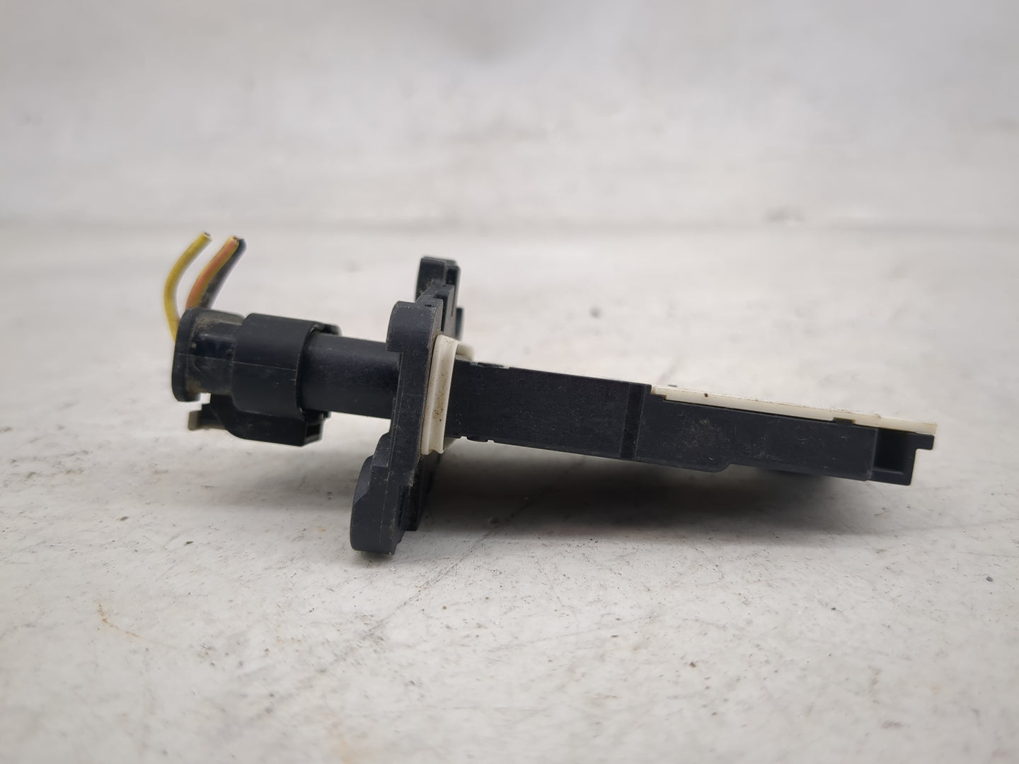 2014-2018 Jeep Cherokee Mass Air Flow Meter Maf 1489770 - Oemusedautoparts1.com