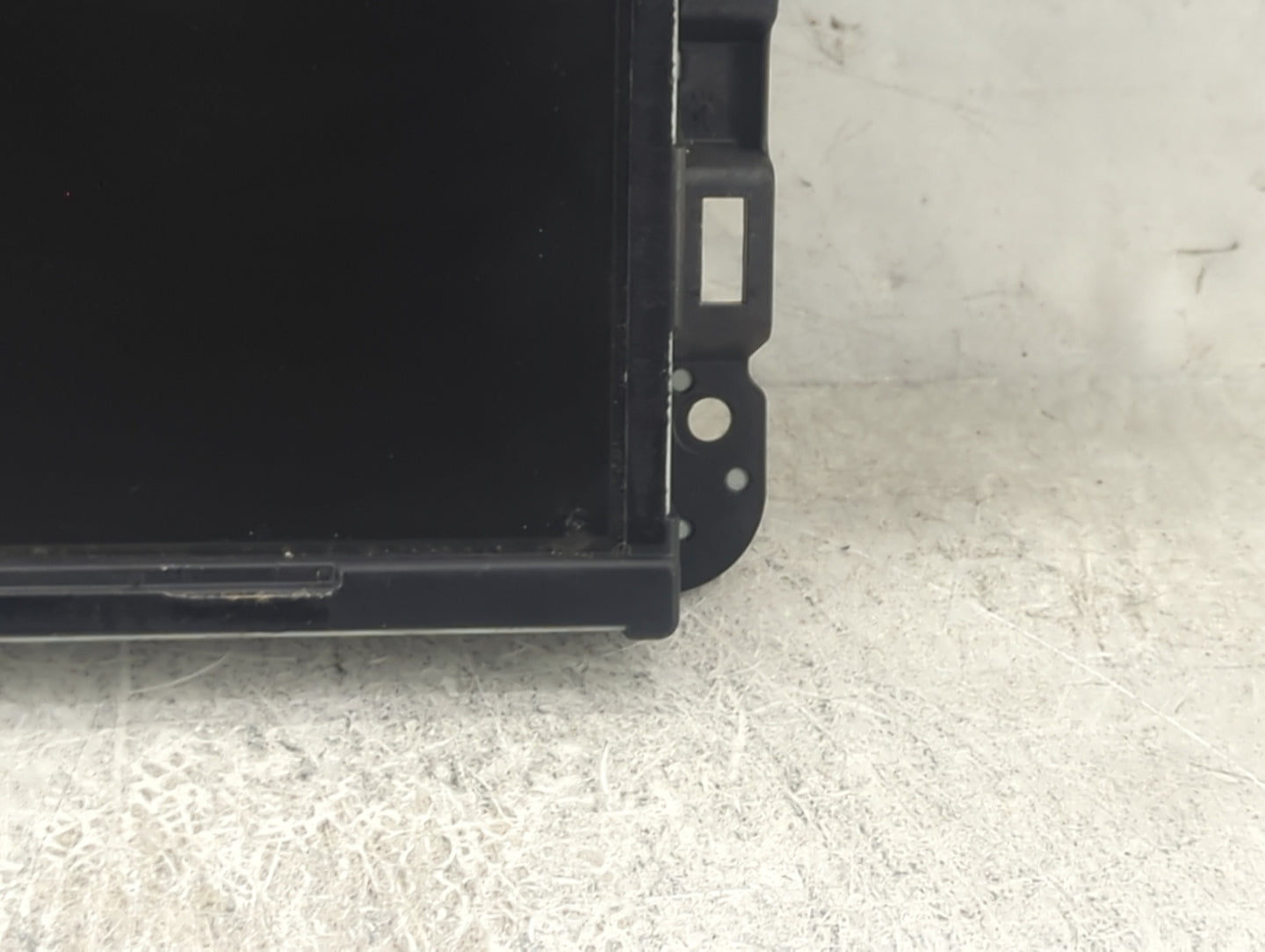 2014 Jeep Cherokee Information Display Screen 1494912 - Oemusedautoparts1.com