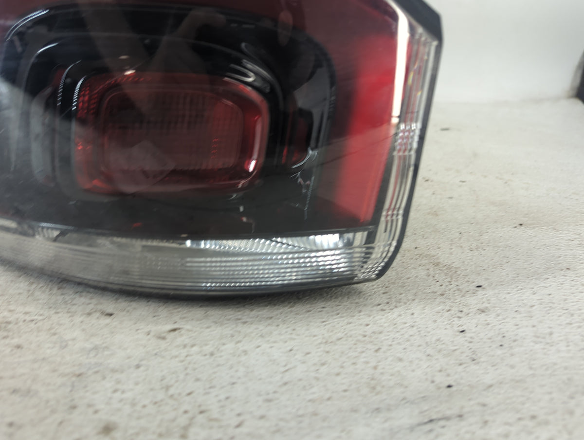 2014-2018 Jeep Cherokee Tail Light Assembly Driver Left OEM P/N:68102907AB P55112833AB Fits Fits 2014 2015 2016 2017 2018 OE